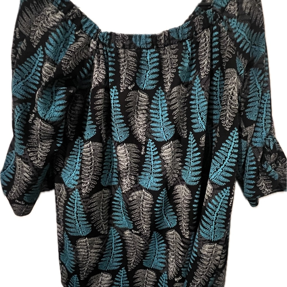 Hina Hawaii Hi’ilei top